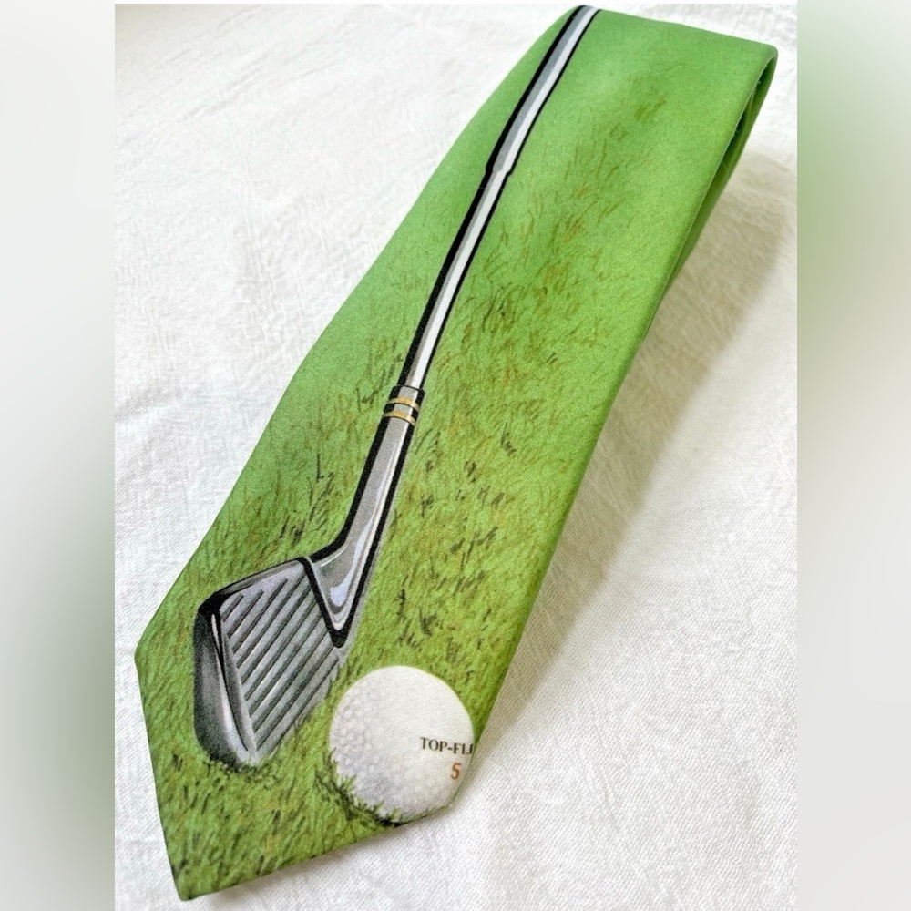 Vintage Ralph Marlin 
Golfer Necktie 
Top-Flite Golf Balls
Novelty Tie 
1980s